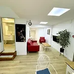 Parisian Spacious 70M2 Flat Near Eiffel Tower